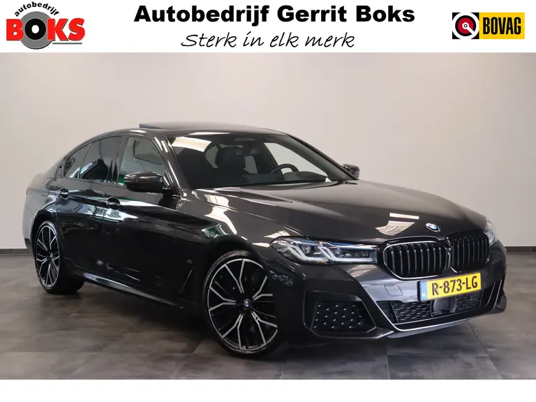 BMW 5 Serie 545e xDrive High Executive Edition M-sport Schuif/kantel dak Harman/Kardon afbeelding 1