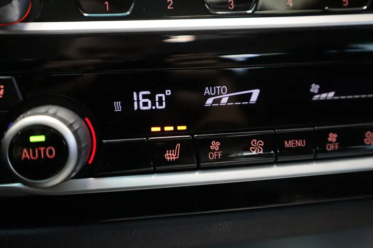 BMW 5 Serie 530e iPerformance High Executive Panoramadak VCP, Climate Control, Cruise Control, Lane Assist, afbeelding 18