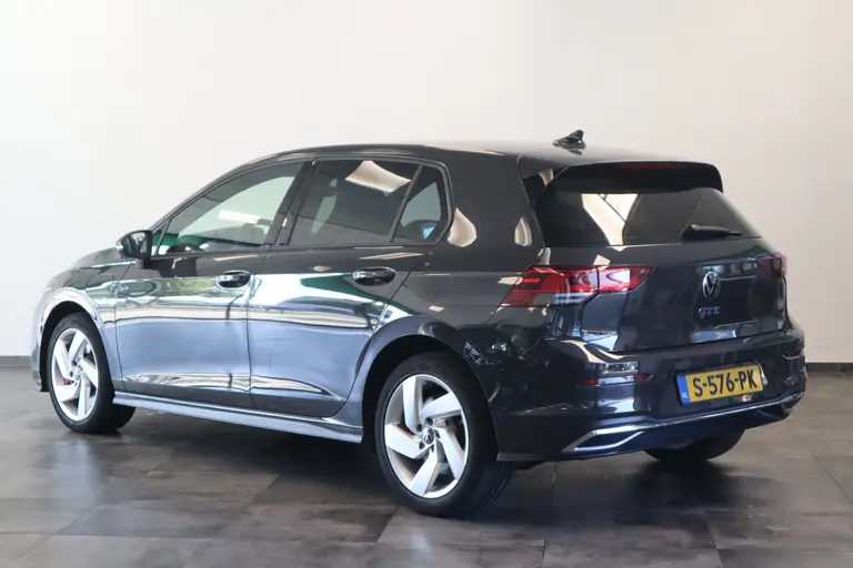 Volkswagen Golf 1.4 eHybrid GTE 5-Drs. Full-led Navigatie Sfeerverlichting afbeelding 3
