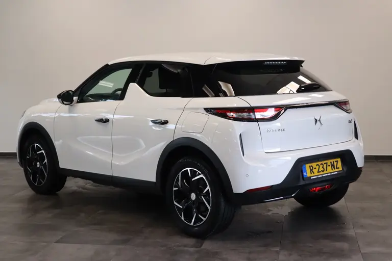 DS DS 3 Crossback E-Tense Bastille 50 kWh Navi 17'' afbeelding 3