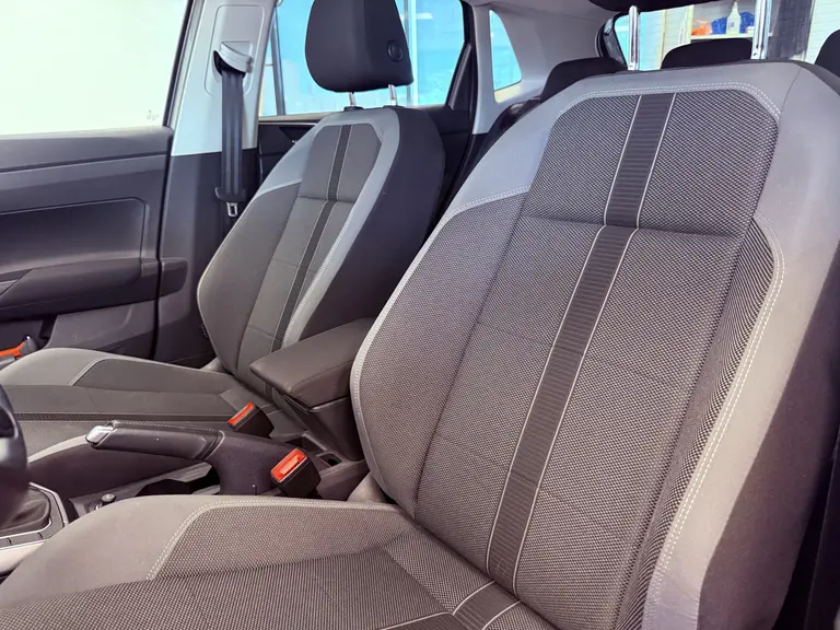 Volkswagen Polo 1.0 TSI Highline Business R-line Panoramadak Navigatie Full-led 24 maanden garantie mogelijk (*vraag naar de voorwaarden) afbeelding 14