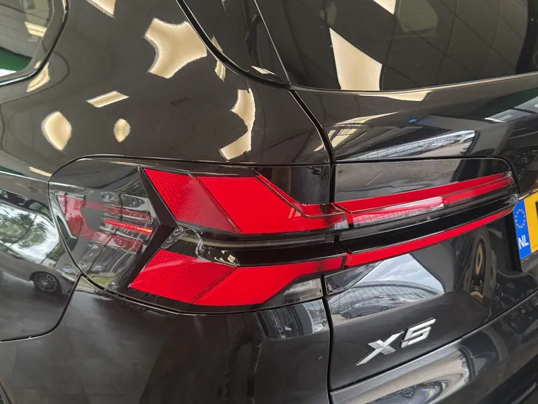 BMW X5 xDrive50e M Sport laser light HUD panodak H&K Shadow Line afbeelding 9