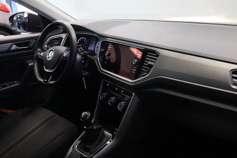Volkswagen T-Roc 1.0 TSI Style 16LMV Cruise Control Airco afbeelding 13